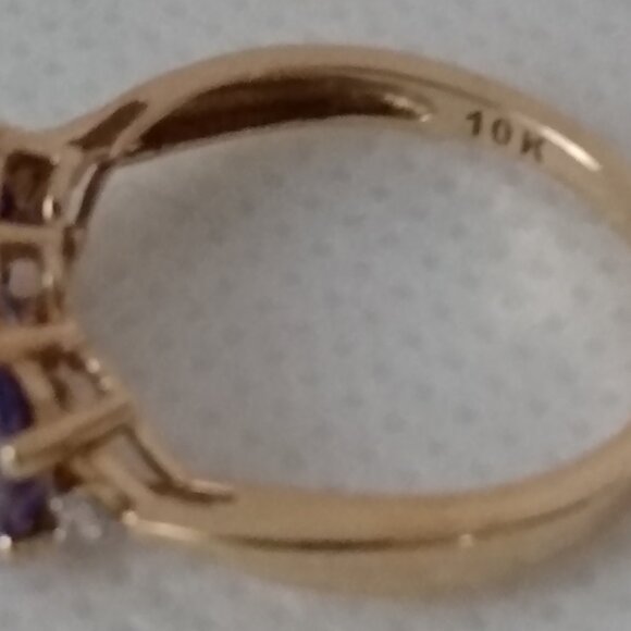 10k solid gold tanzanite & diamond set - Picture 15 of 16